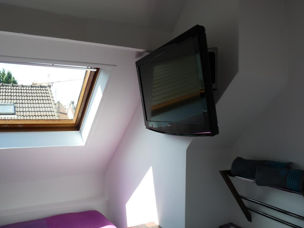 Du Cote De Chez Jos Hotel Безон Стая снимка